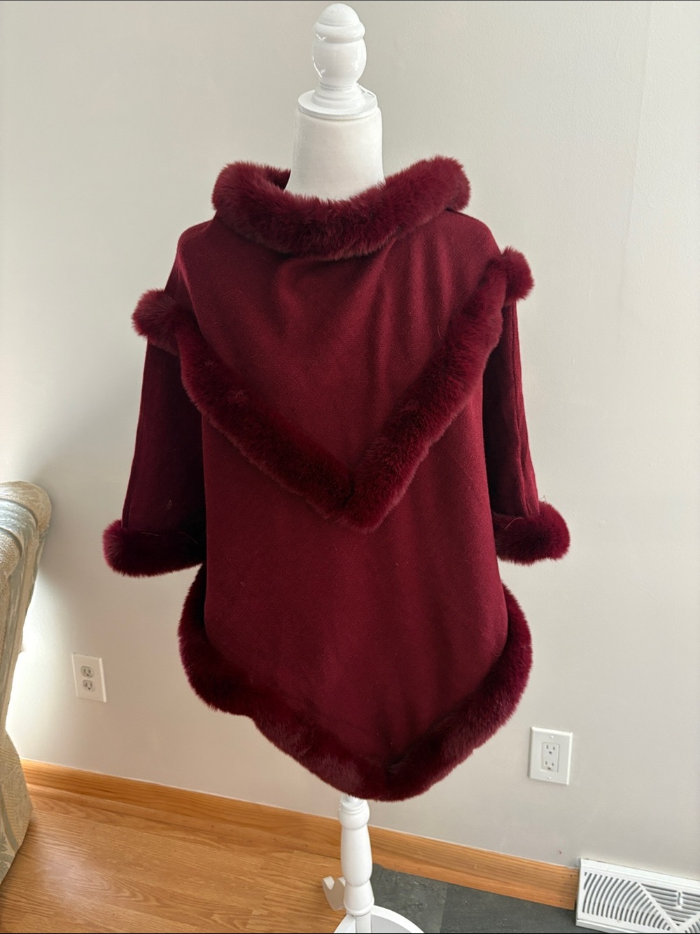 A Ruana Women's Poncho Coat - Burgundy